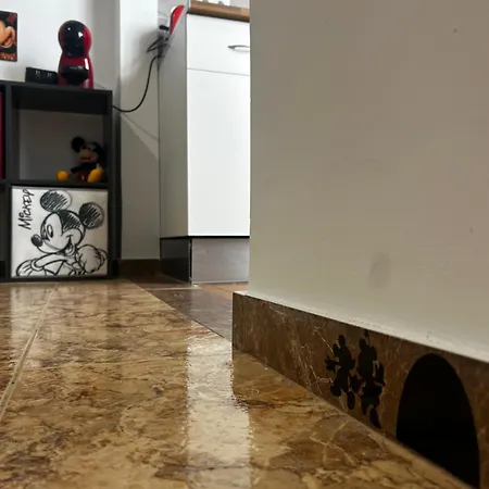 Mouse House Дом отдыха Новельда