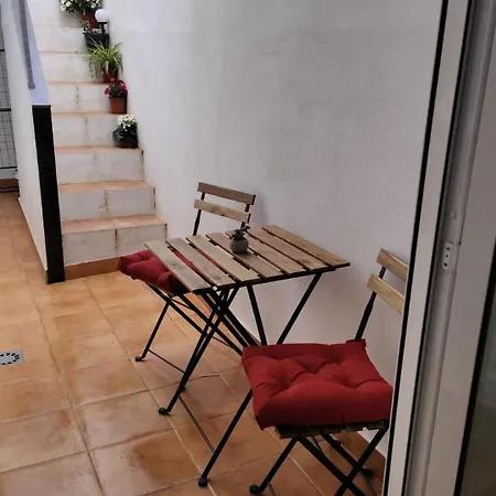 Mouse House Новельда